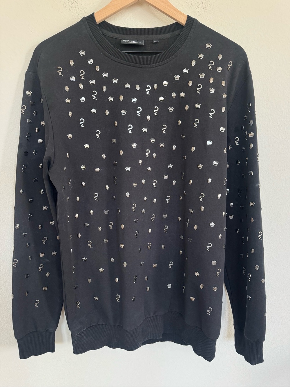 Maceoo Paris Mens Metal Skull Snake Crown Embellished Black Sweatshirt 4/Large